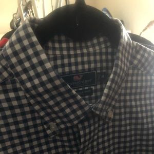 Vineyard Vines oxford button up shirt
